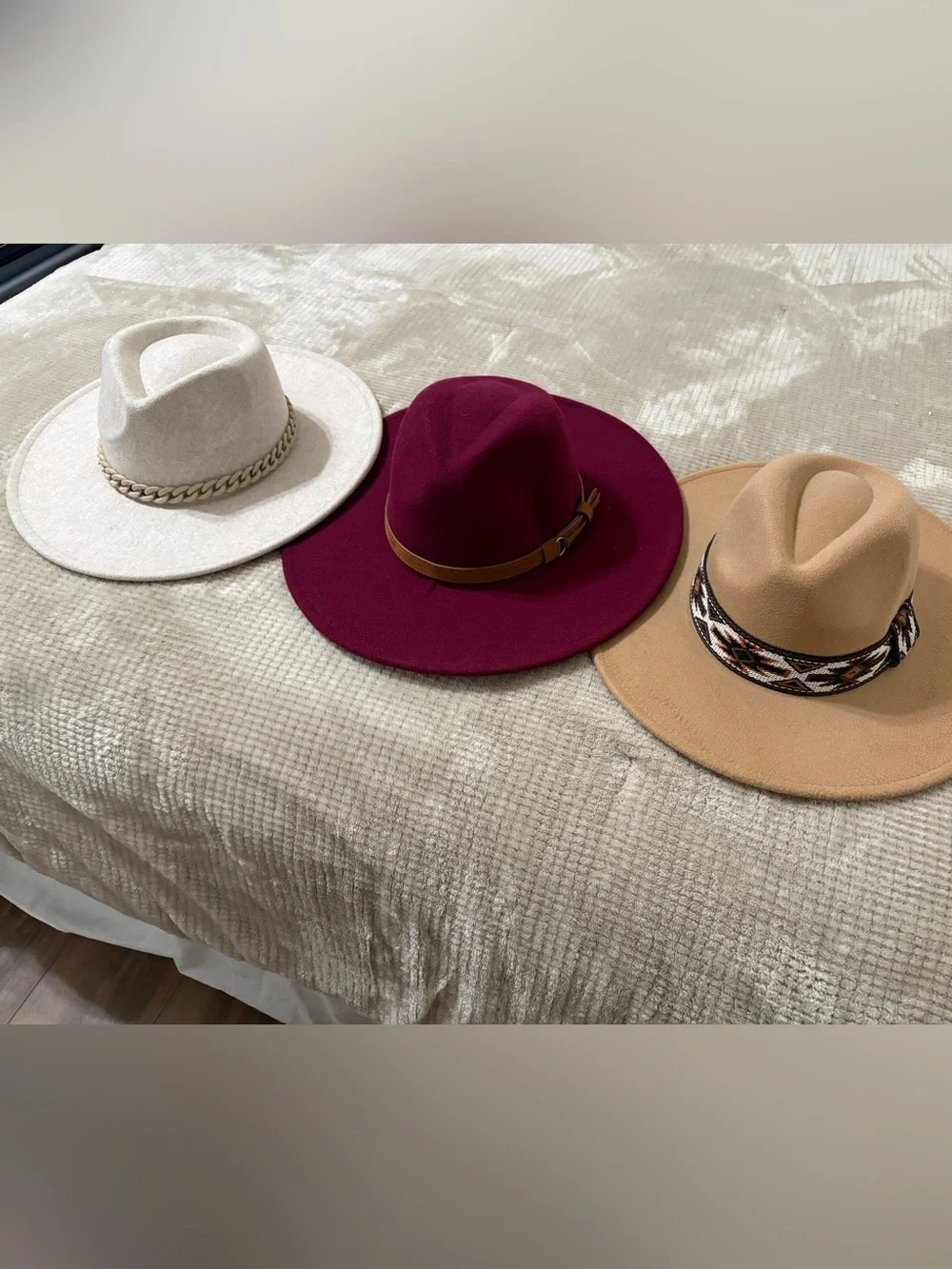 Women’s Wide Brim Hats